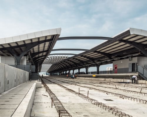 สถานีรถไฟฟ้าสายสีแดงของ รฟท