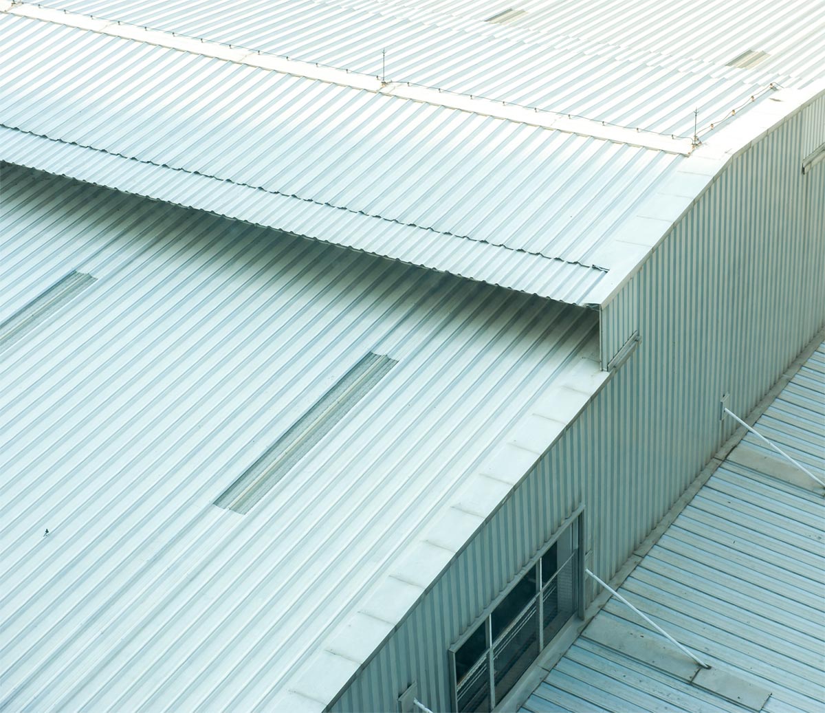 Detail,Of,Metal,Sheet,Roof,And,Panel.